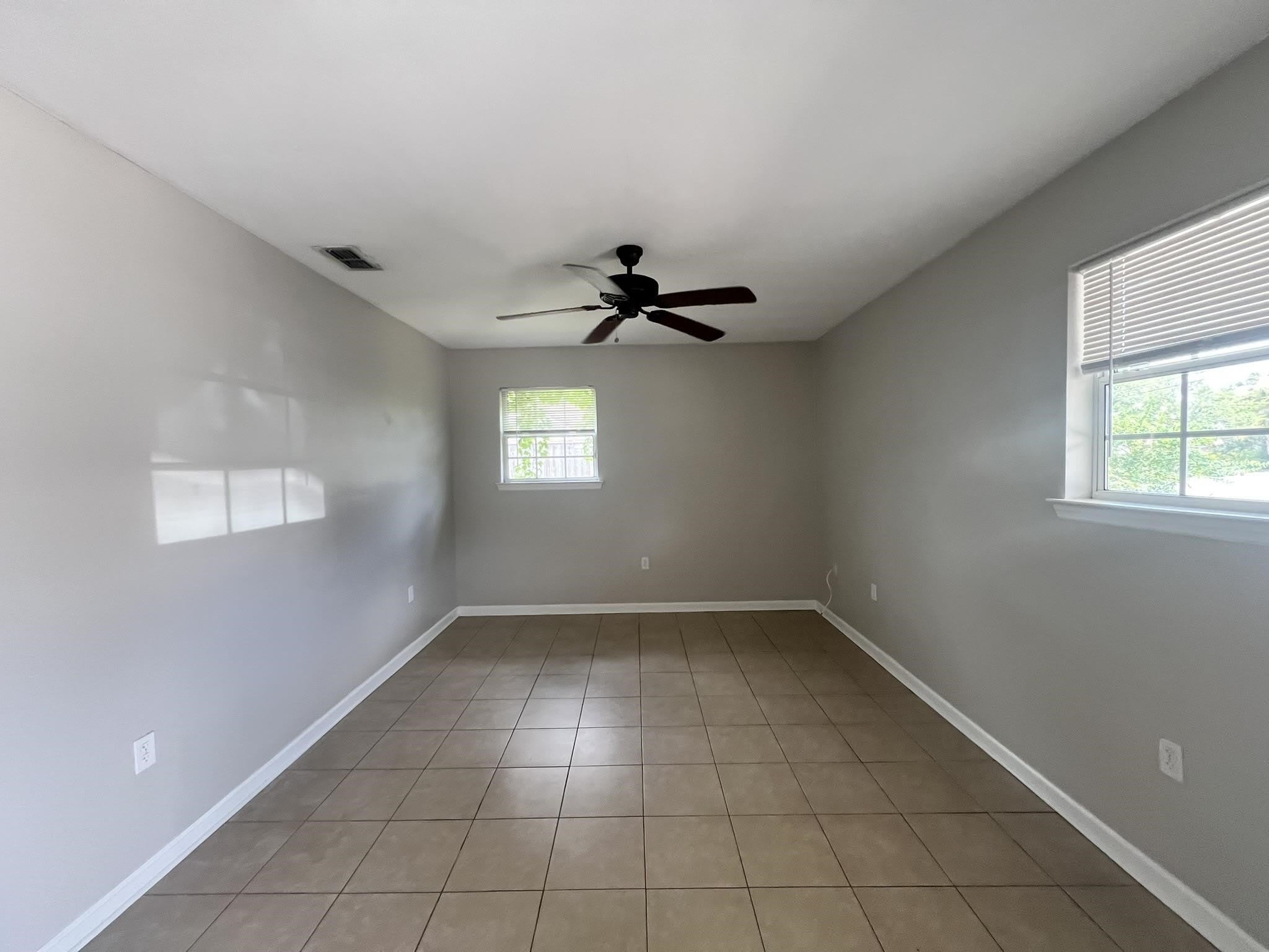 2633 Mission Road – photo 3