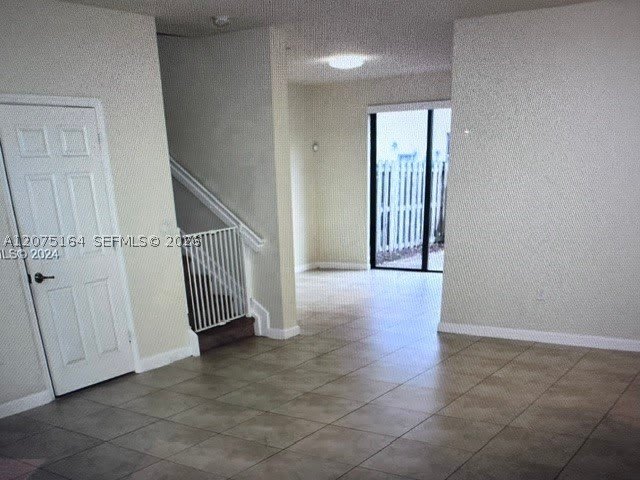 11281 Nw 88Th St – photo 4