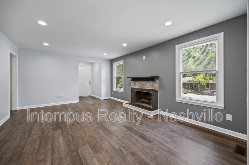 804 Norwalk Dr – photo 5