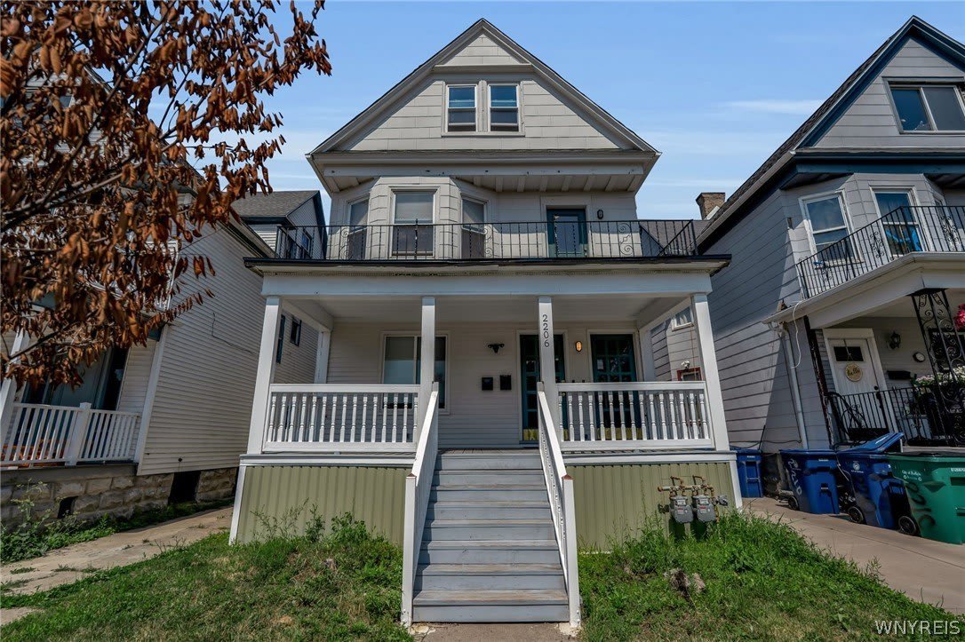 2206 Main Street – photo 3