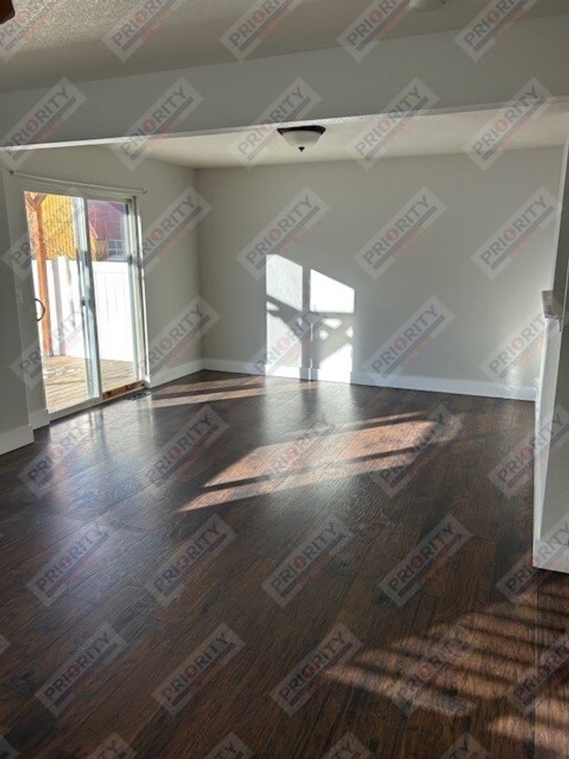 3/2.5 Townhome – photo 2