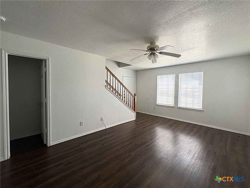 5709 Redstone Drive – photo 2