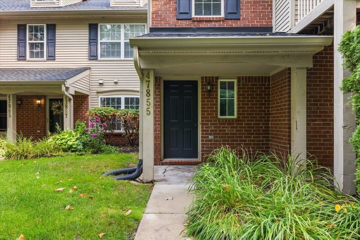 47855 Cardiff Avenue – photo 5