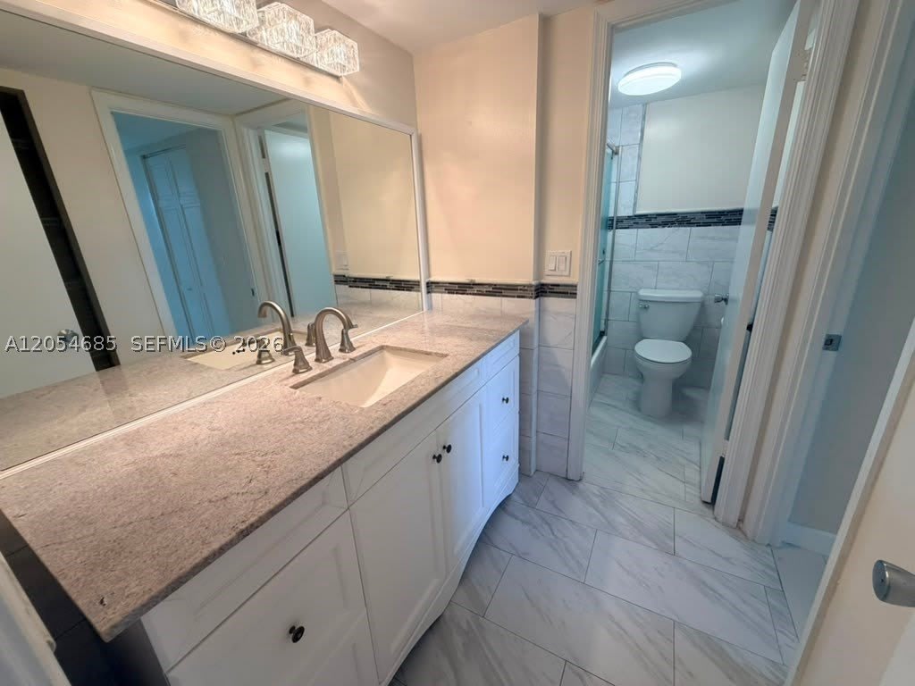 9440 Poinciana Pl – photo 5