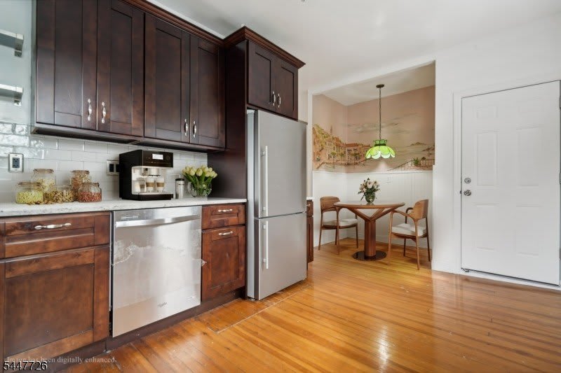 82 Park Pl – photo 4