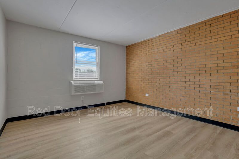 Fairfield Studio Apartments – photo 3