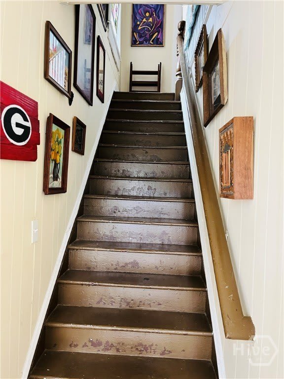636 E 37th Street – photo 3
