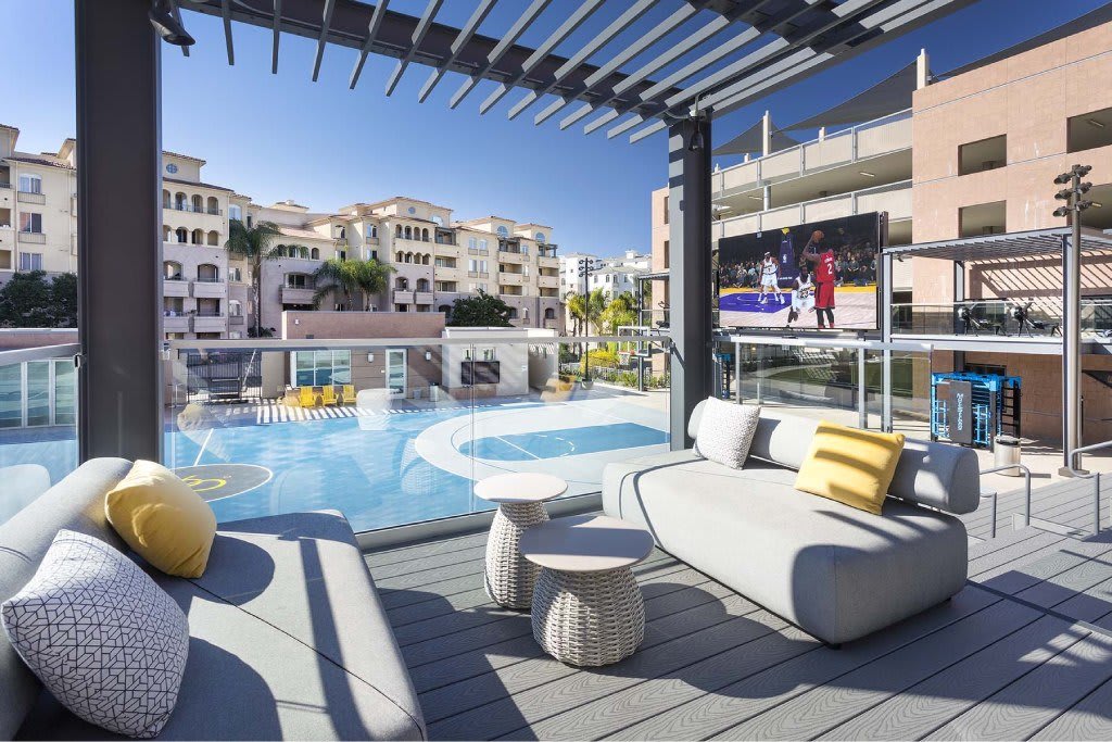360 Luxury Apartments – photo 4