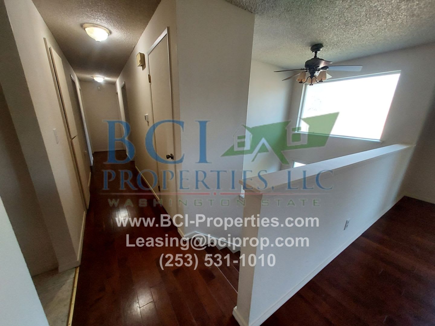 Beautiful 4 Bedroom/ 3 Bath Home close to Sunnyside Beach Park/ JBLM/ Fort Steilacoom! – photo 3