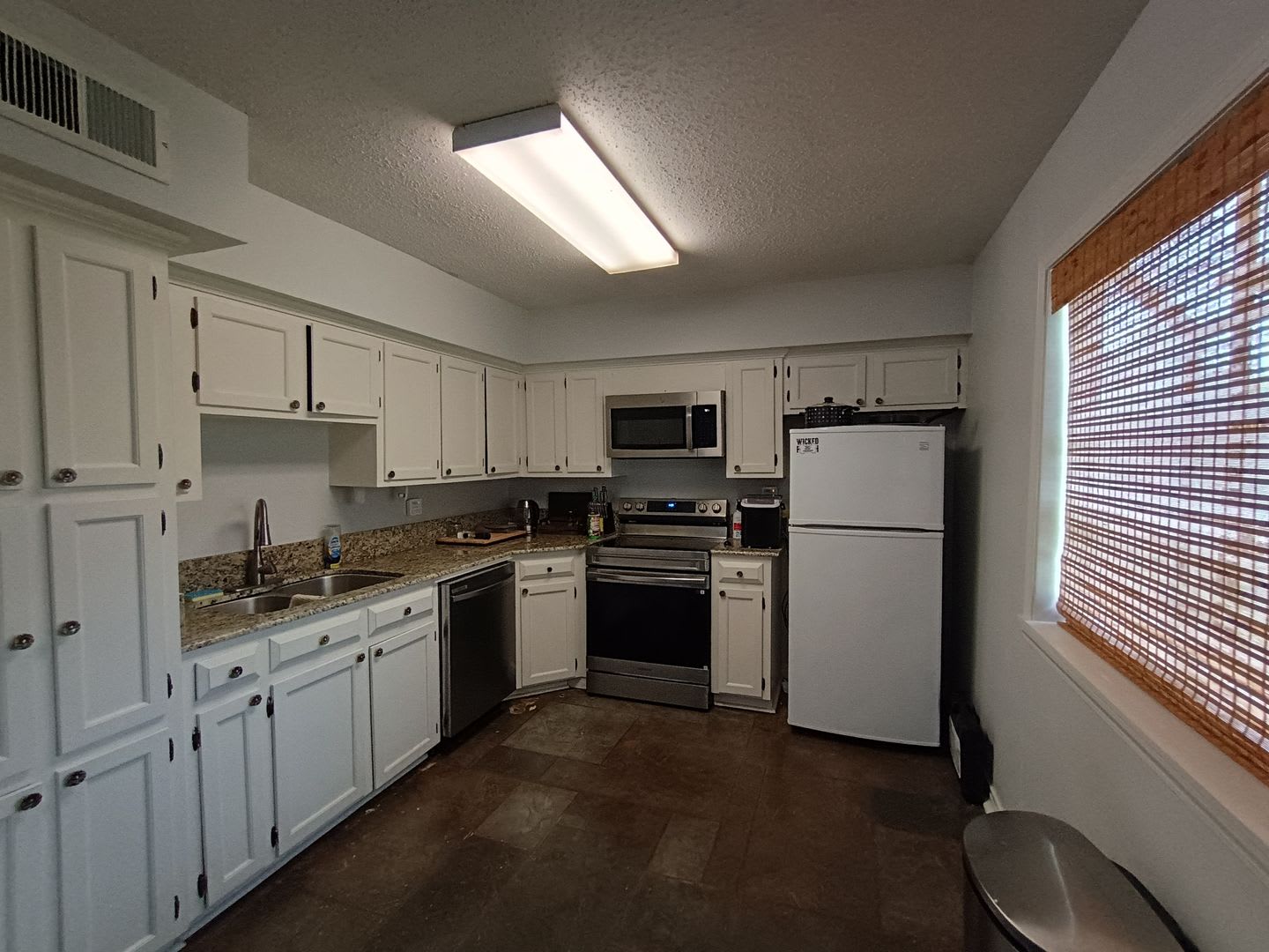 LSU Convenience – photo 2