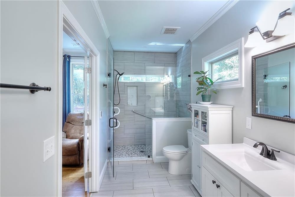 5155 Donald Drive – photo 2
