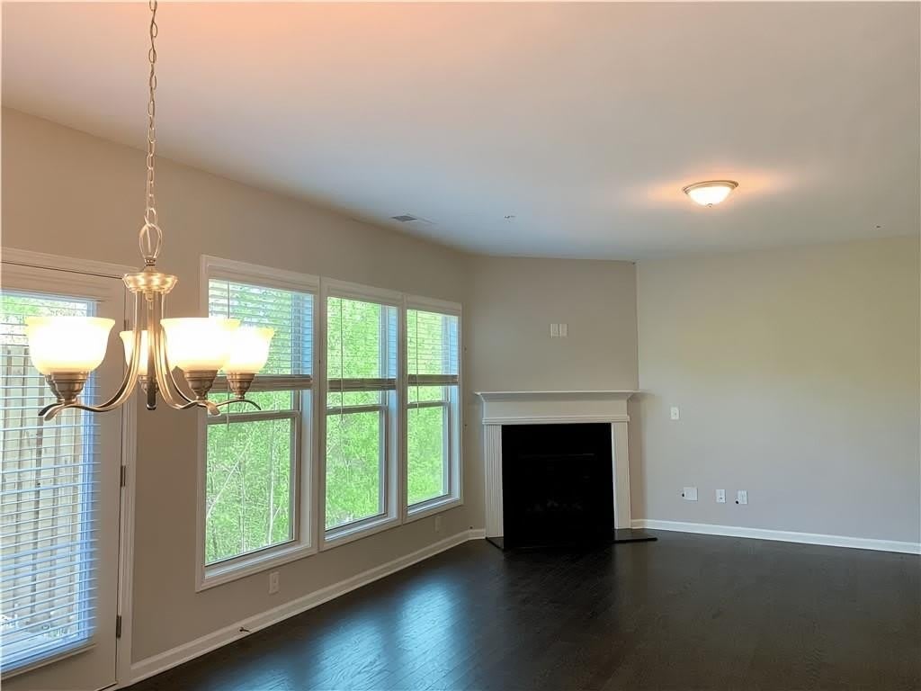 1327 Elderwood Way – photo 3