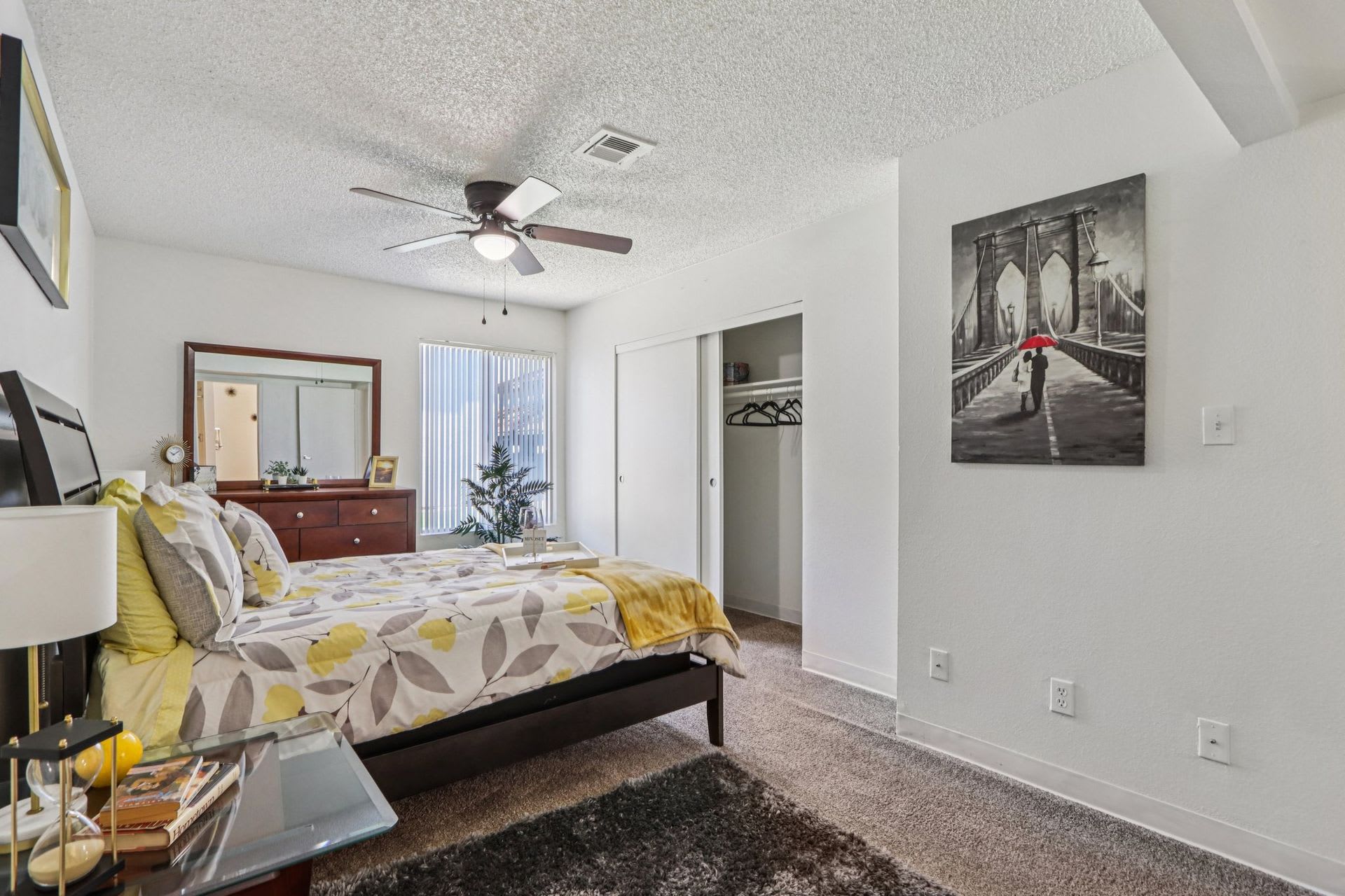 Sahara and Playa Palms Apartments – photo 5