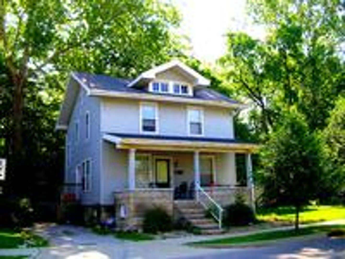 515 South Washington Street – photo 1