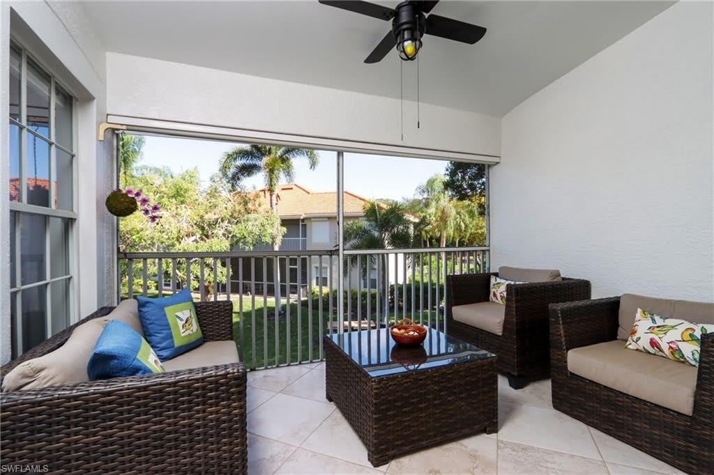 2585 Old Groves Rd – photo 2