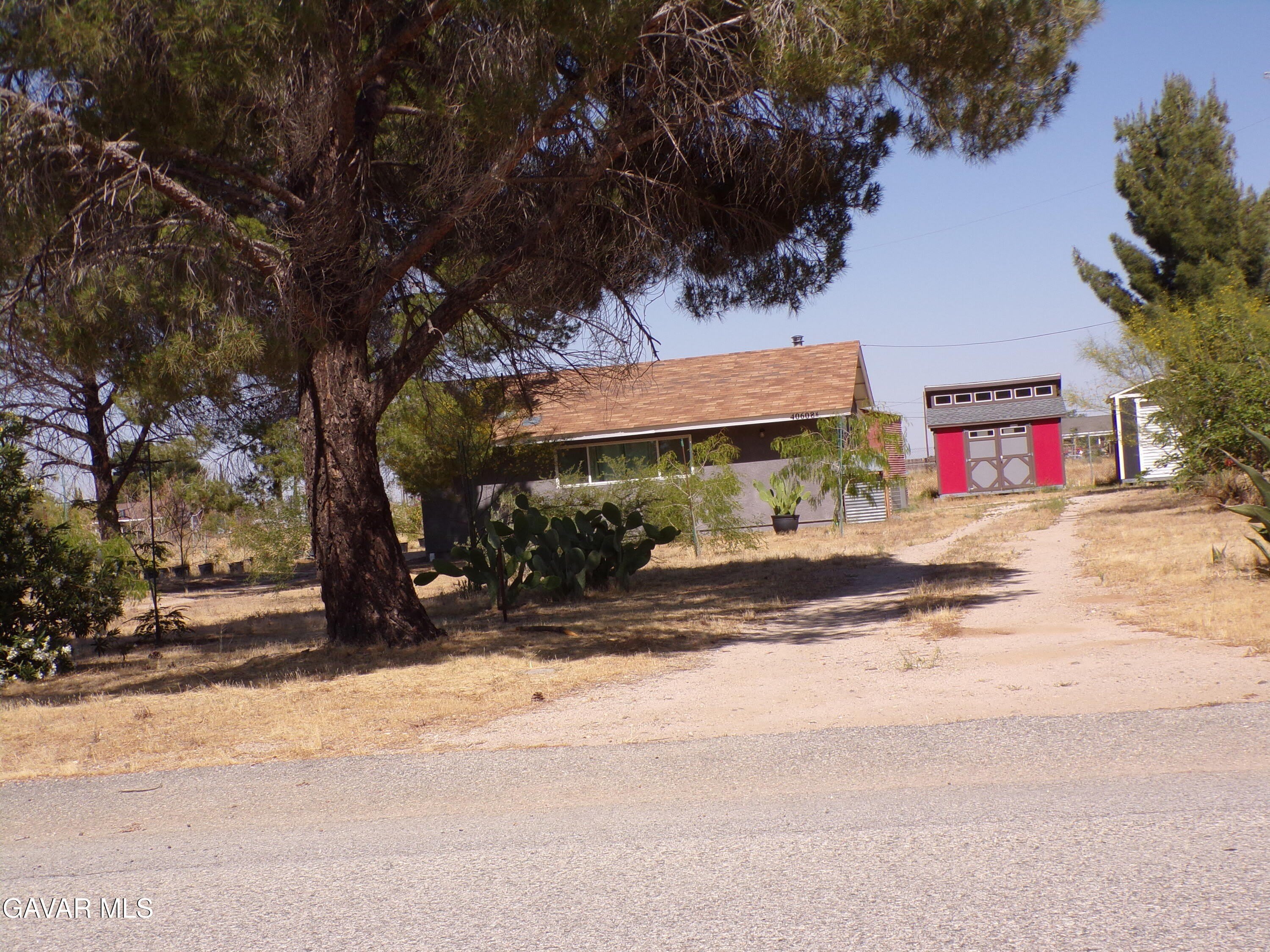 40608 W 13Th Street – photo 1