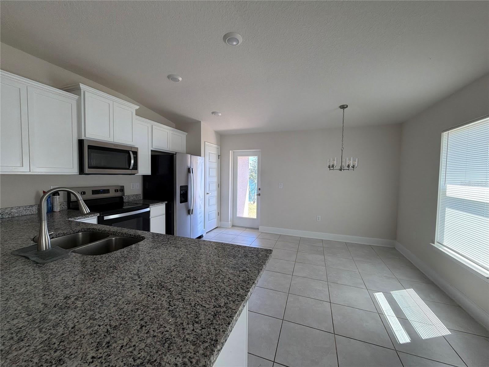 4391 SAGEFIELD Drive – photo 4