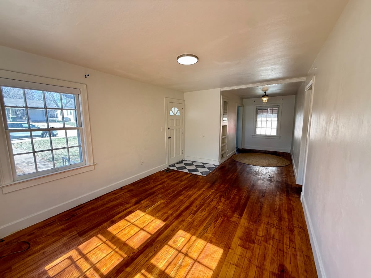 730 South Littler Avenue – photo 4
