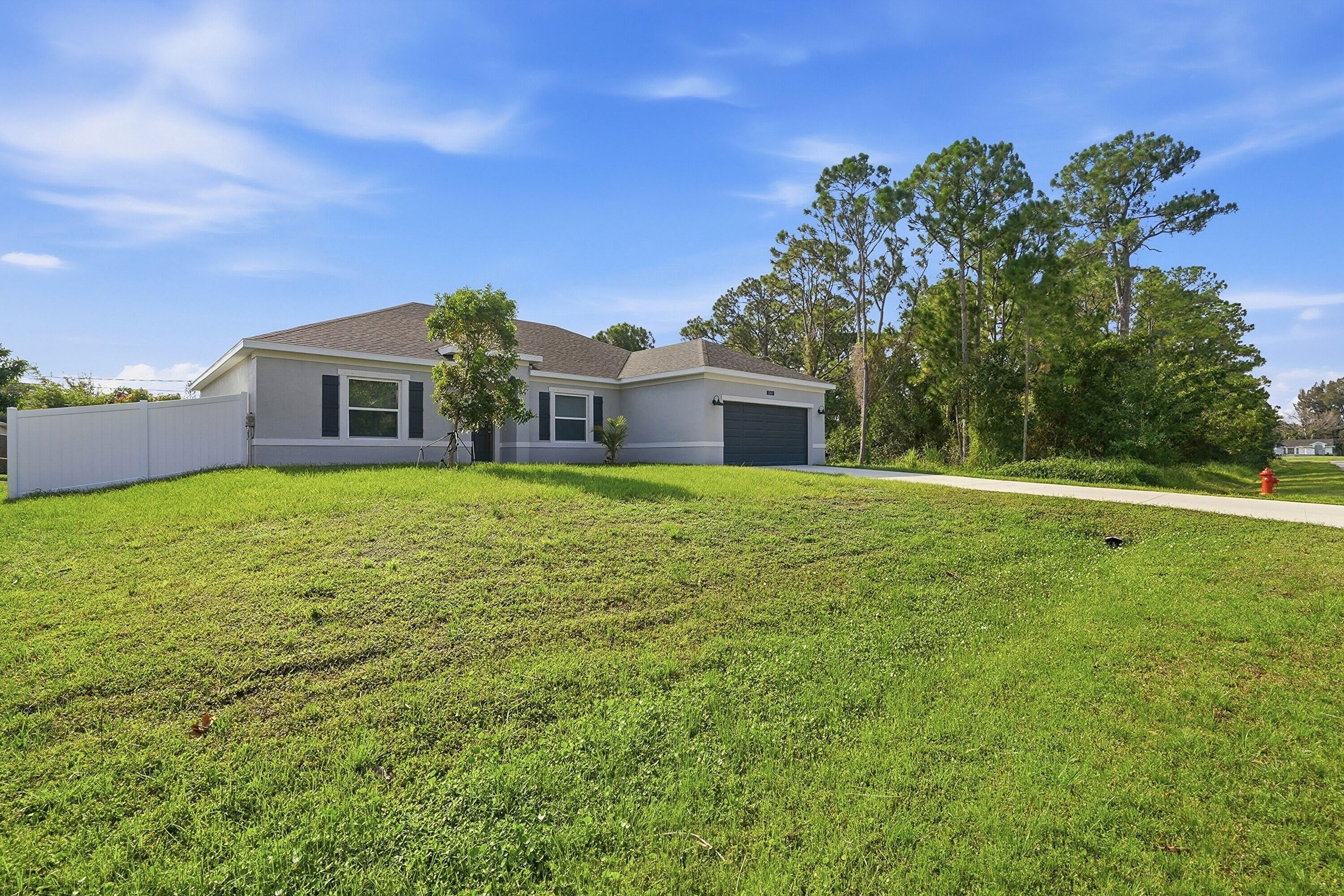 1261 SW Curry Street – photo 4