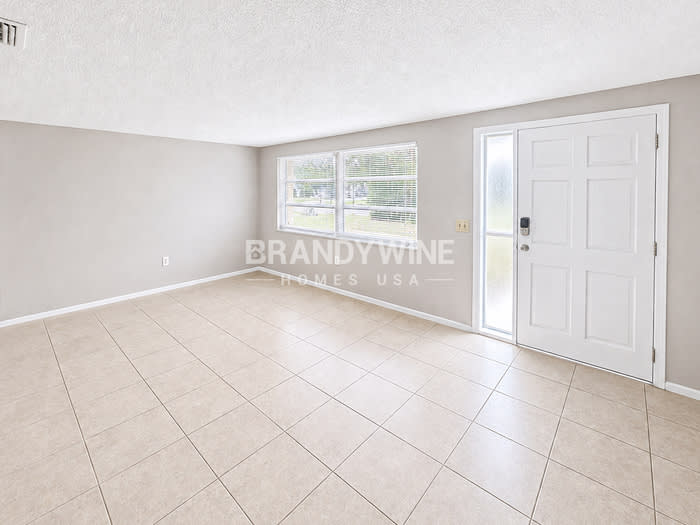 10901 Queens Road – photo 5