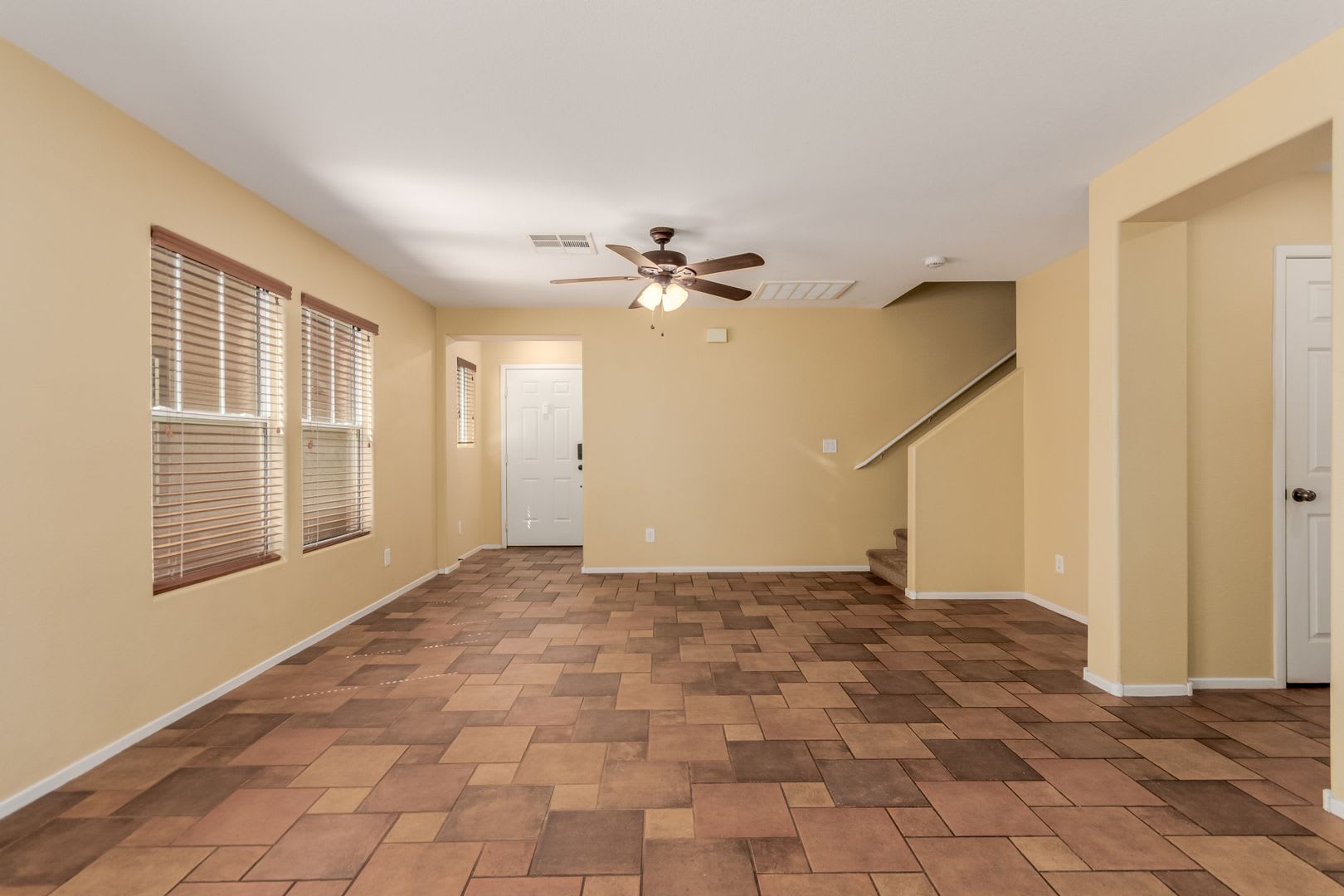 Gated 3 bedroom home in Paradise Hills Henderson – photo 5