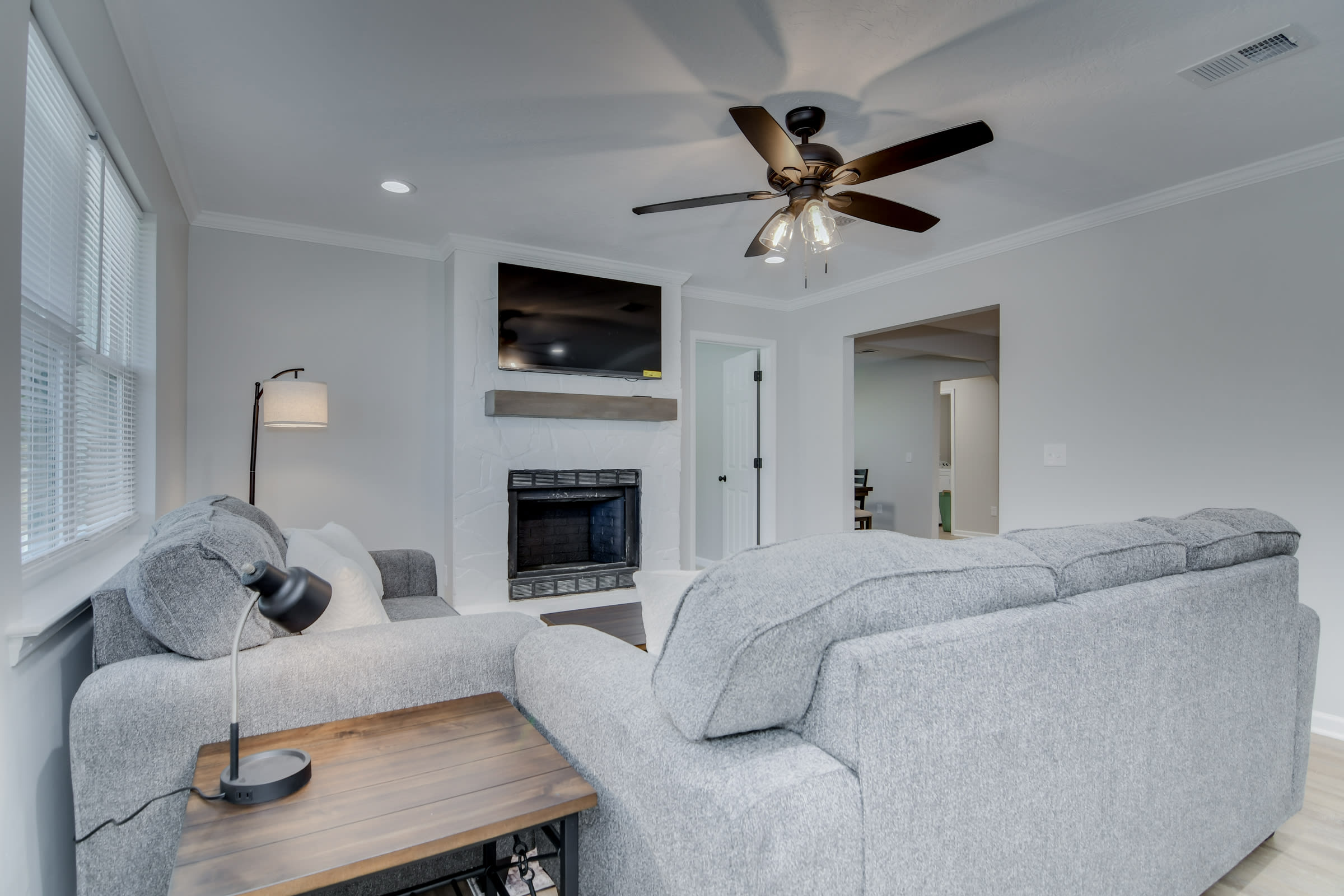 4312 Windsor Spring Road – photo 4