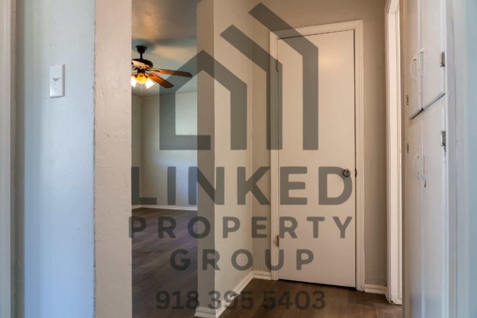 Newly Renovated 2 Bedroom Home – photo 2