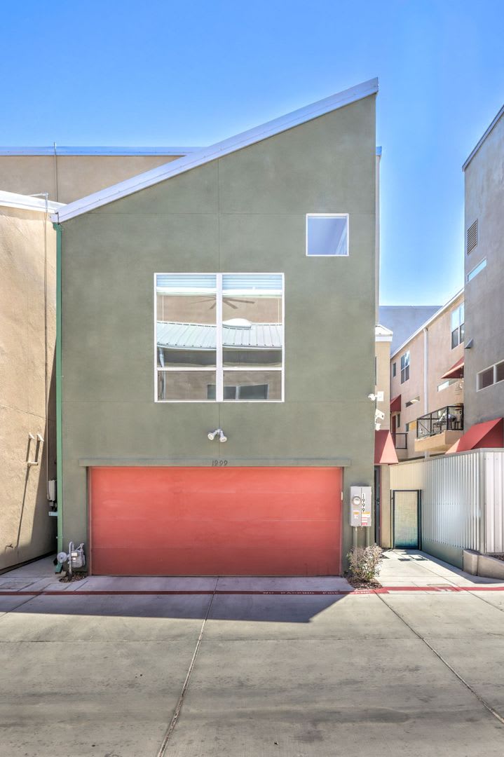 1999 Yaupon Avenue, Las Vegas, NV 89101 – photo 2