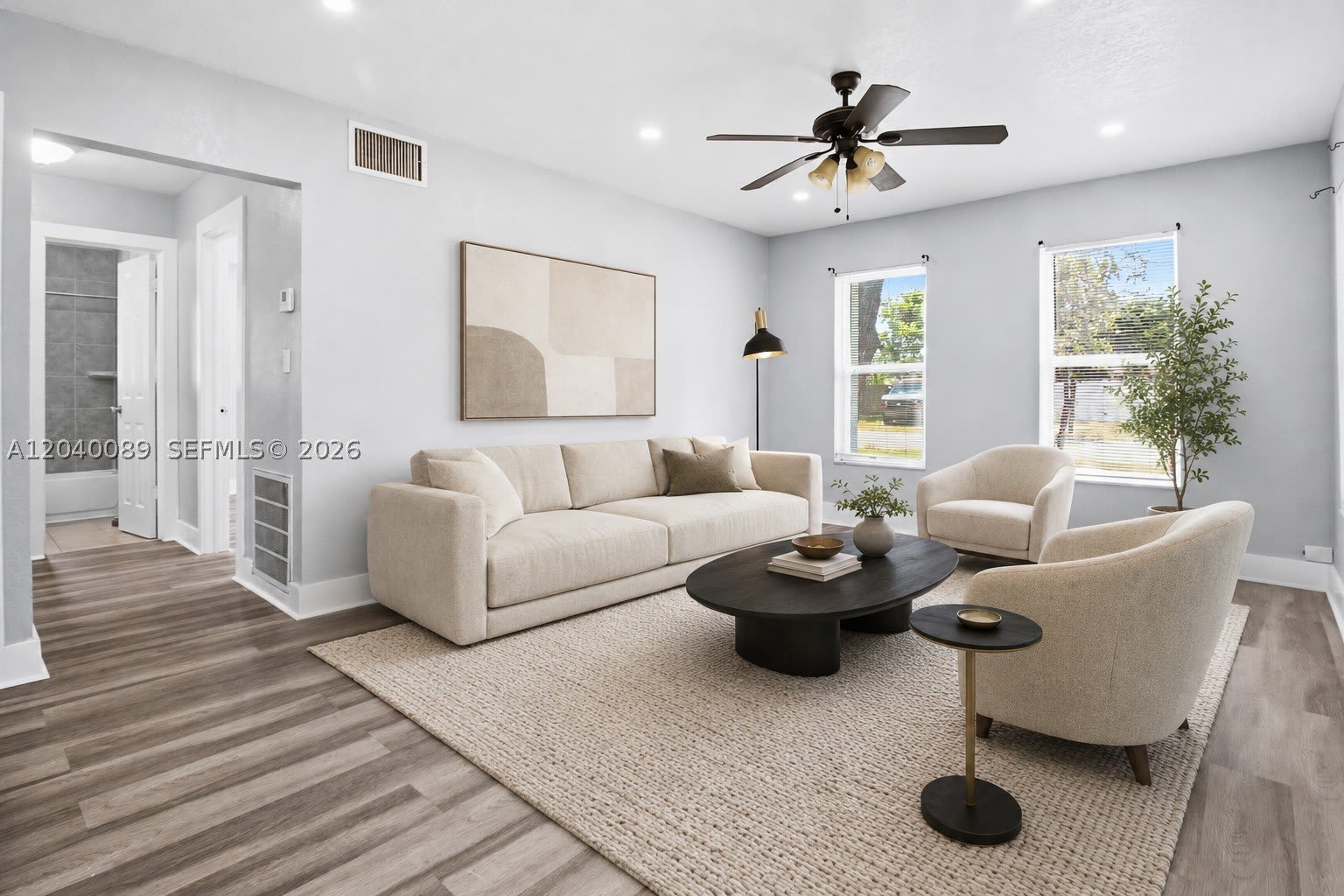 610 Sw 2Nd Ave – photo 2