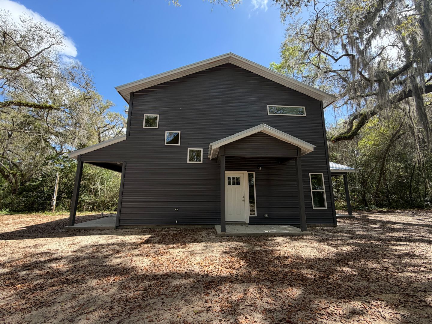BRAND NEW 4BR / 4.5BA Home in Prime NW Gainesville Location – photo 3