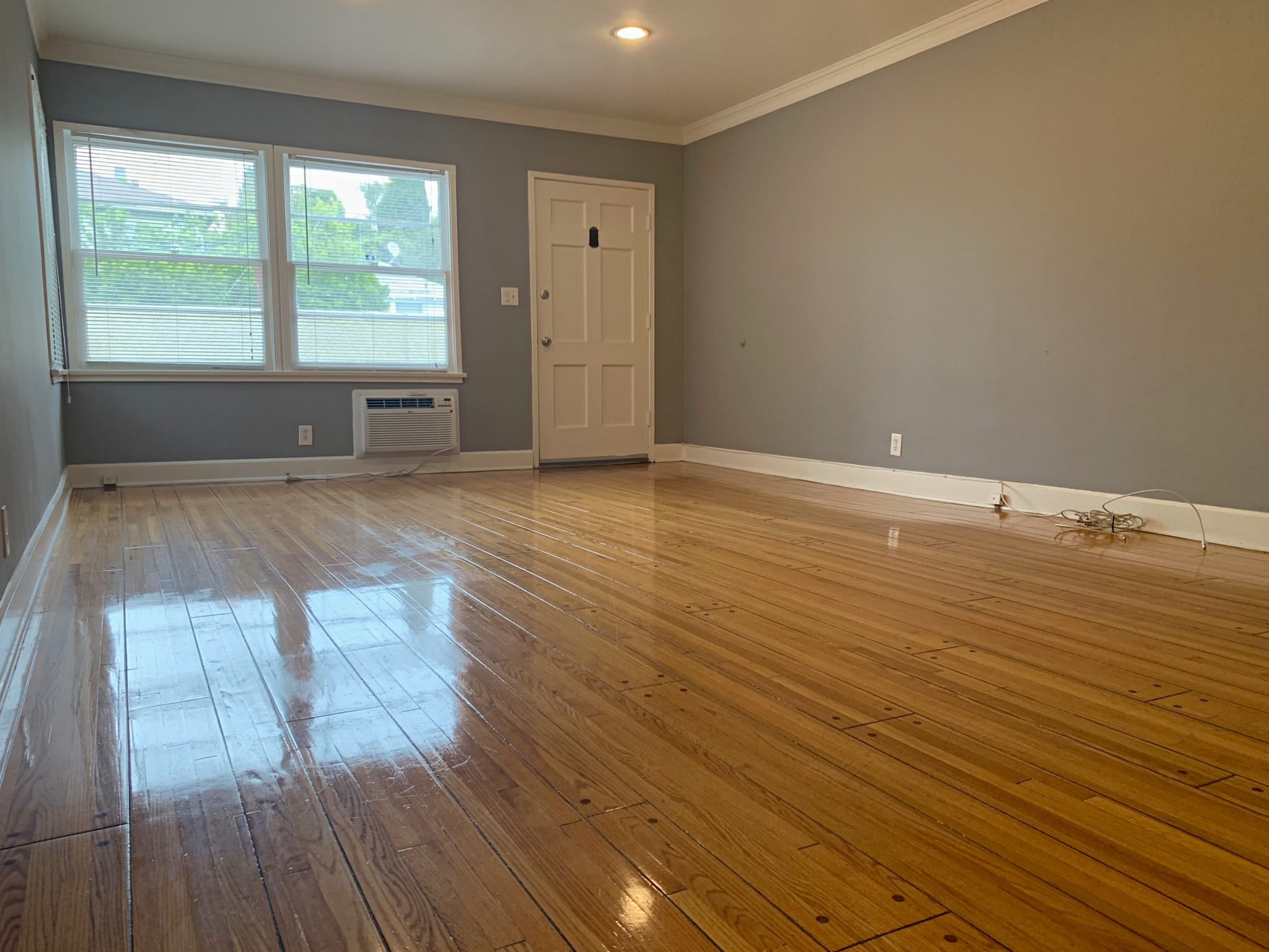 10376 Holman Ave – photo 3