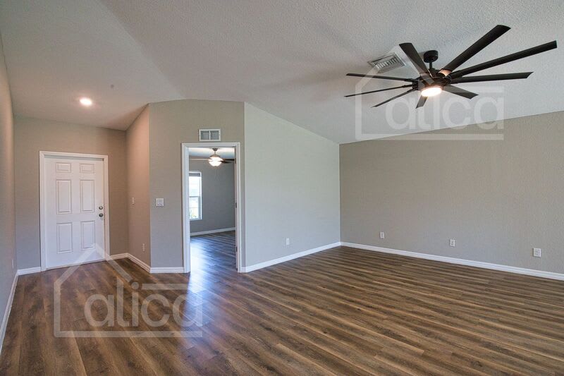 2510 14th St Sw – photo 4