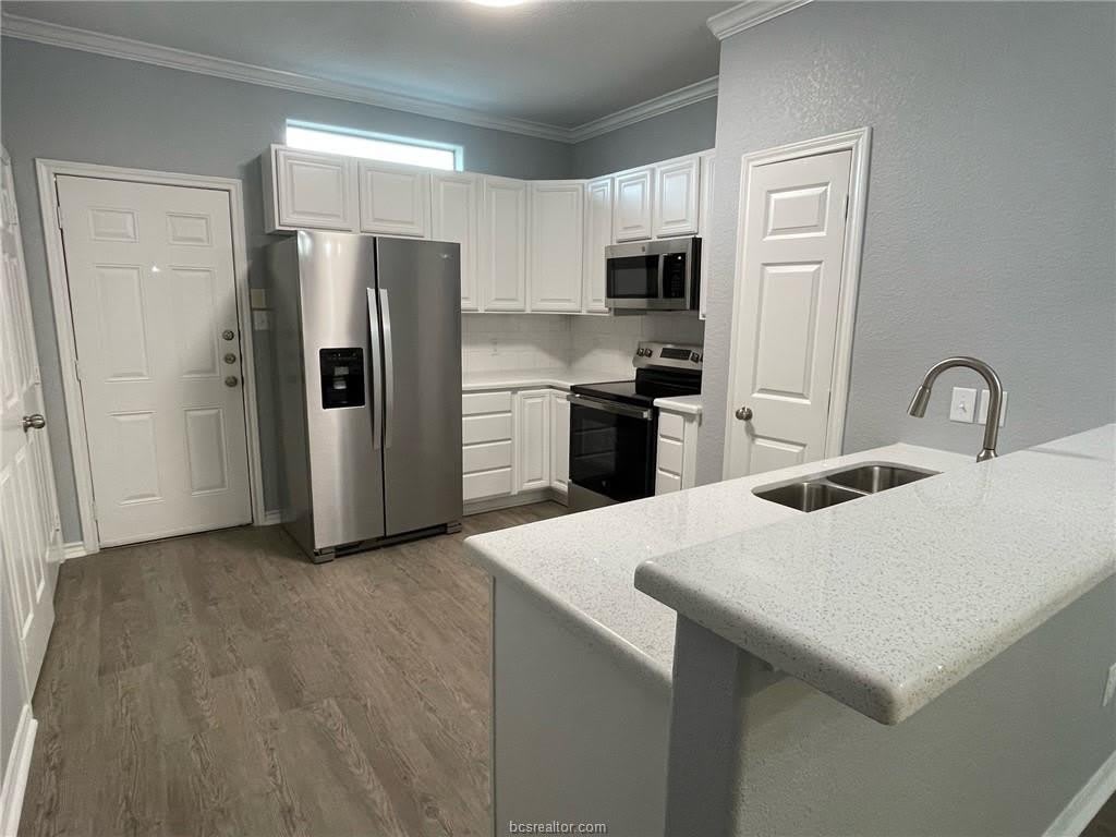 3838 Oldenburg Lane – photo 3