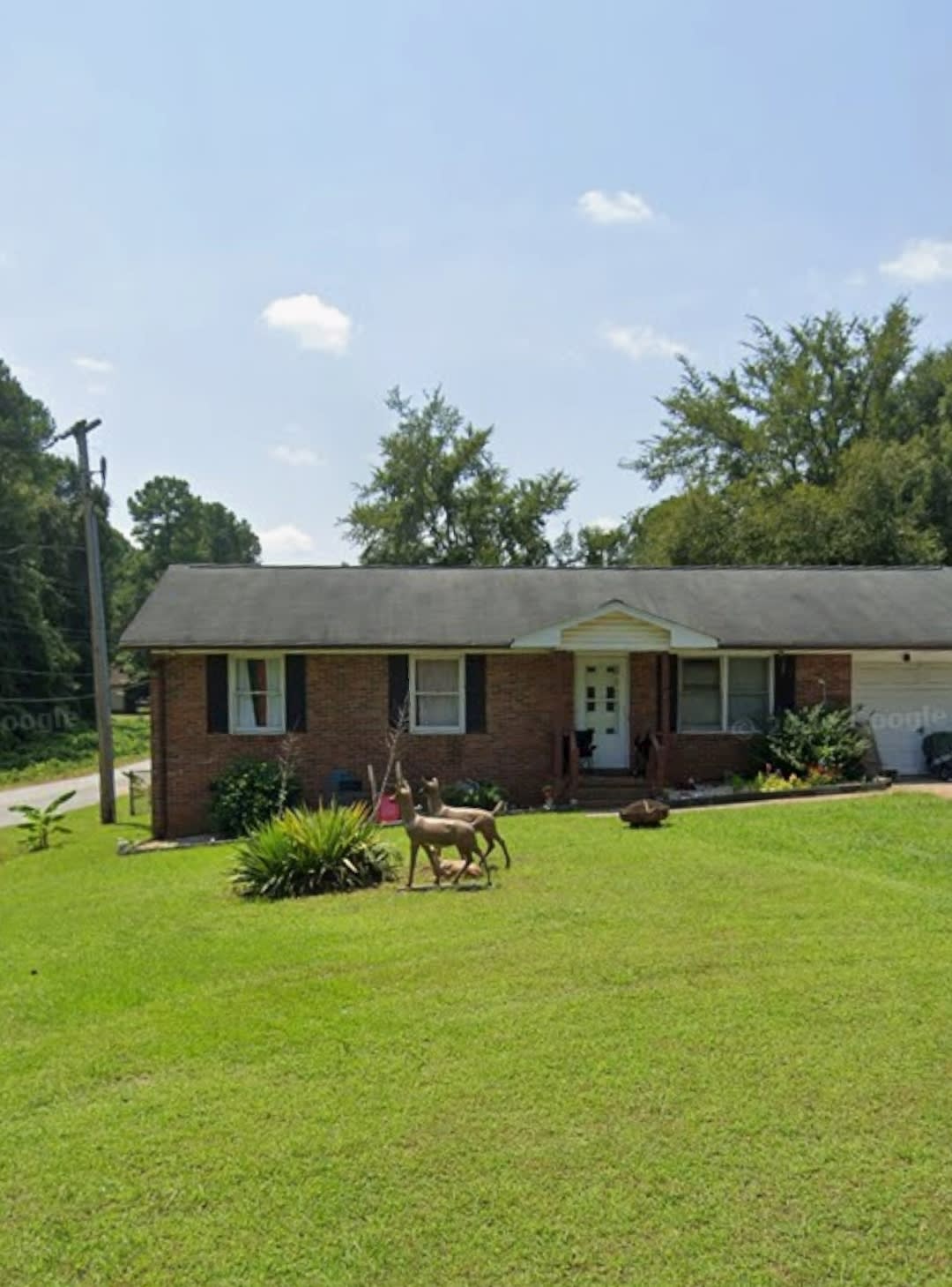 103 Maplewood Dr – photo 1