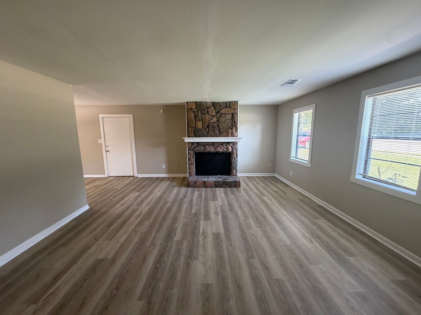 4125 Annistown Rd. – photo 3