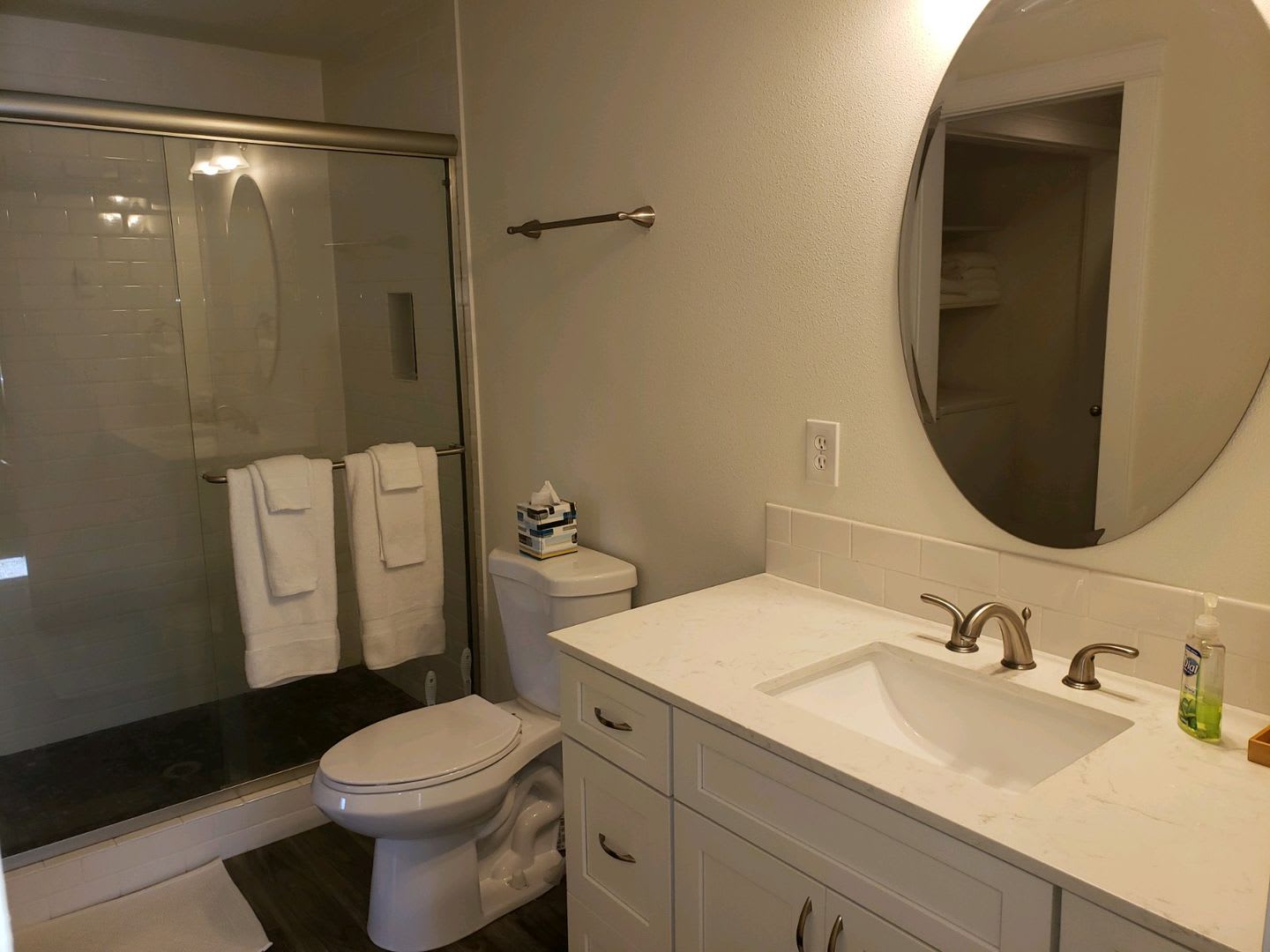 Utilities Included Move In Ready Now Super Cute East Olympia One Bed One Bath Fenced Yard – photo 5