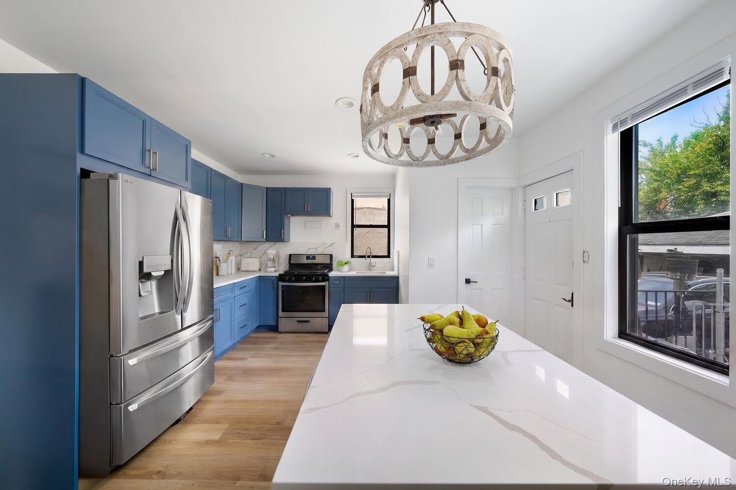 89 E 32ND Street – photo 4