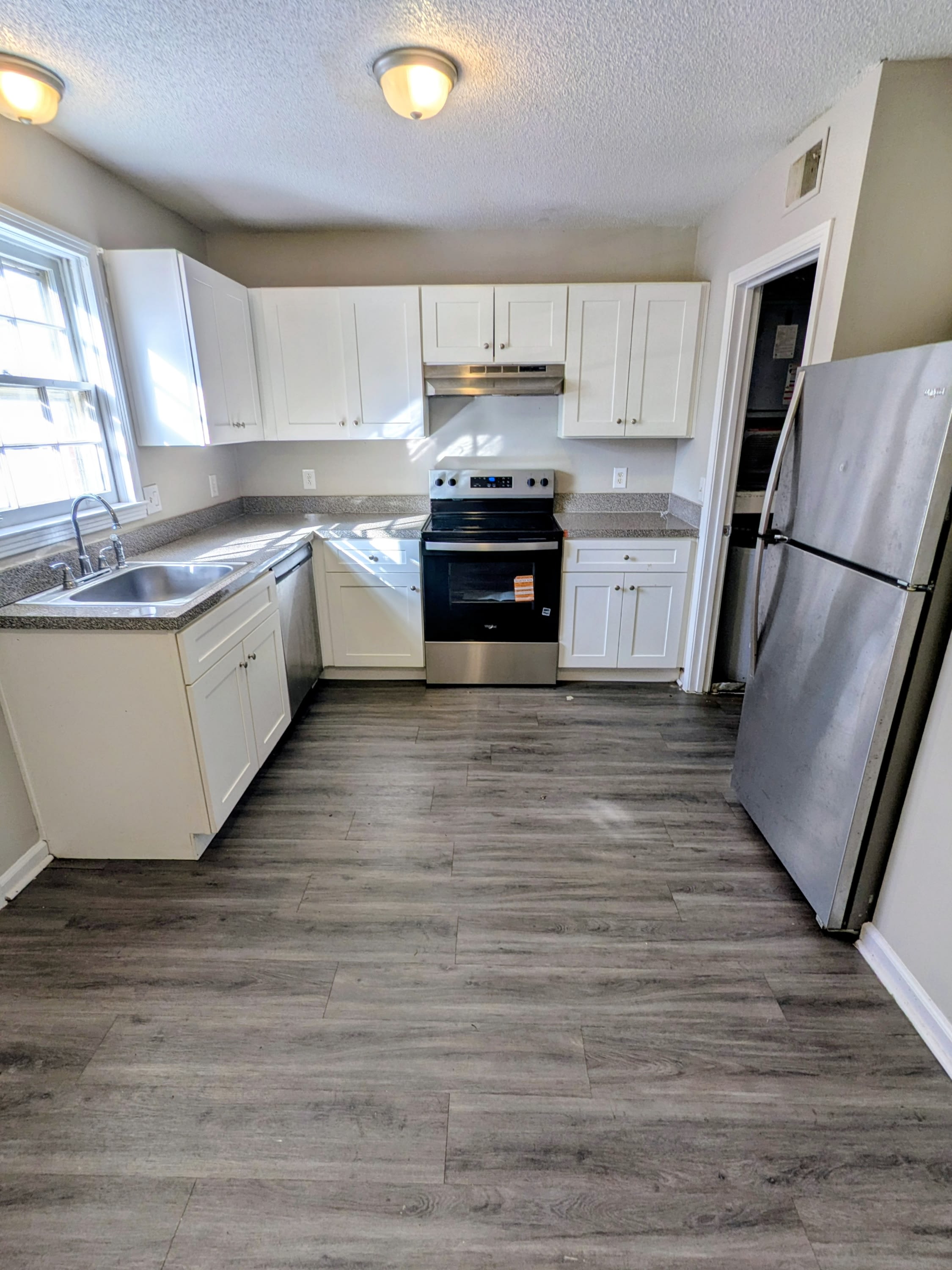 736 Holder Drive – photo 3