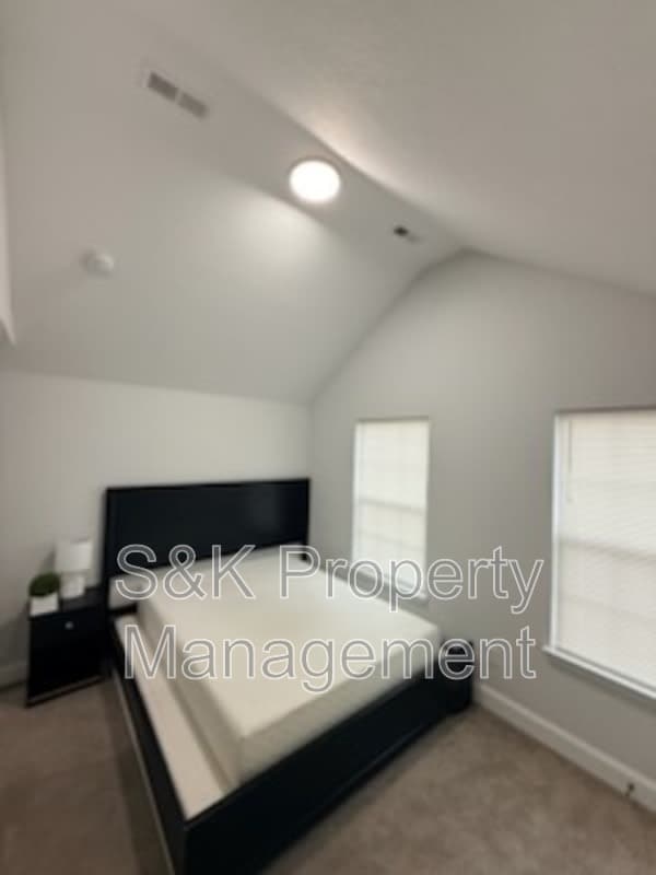 622 Westwood Avenue – photo 3