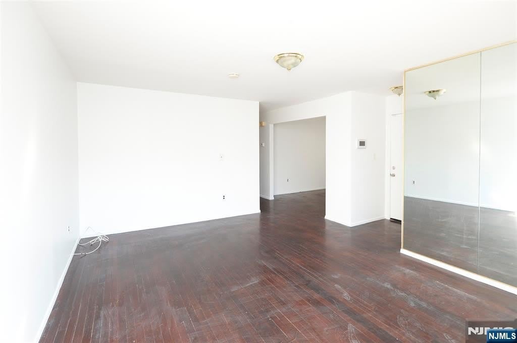 18 Colonial Drive – photo 3