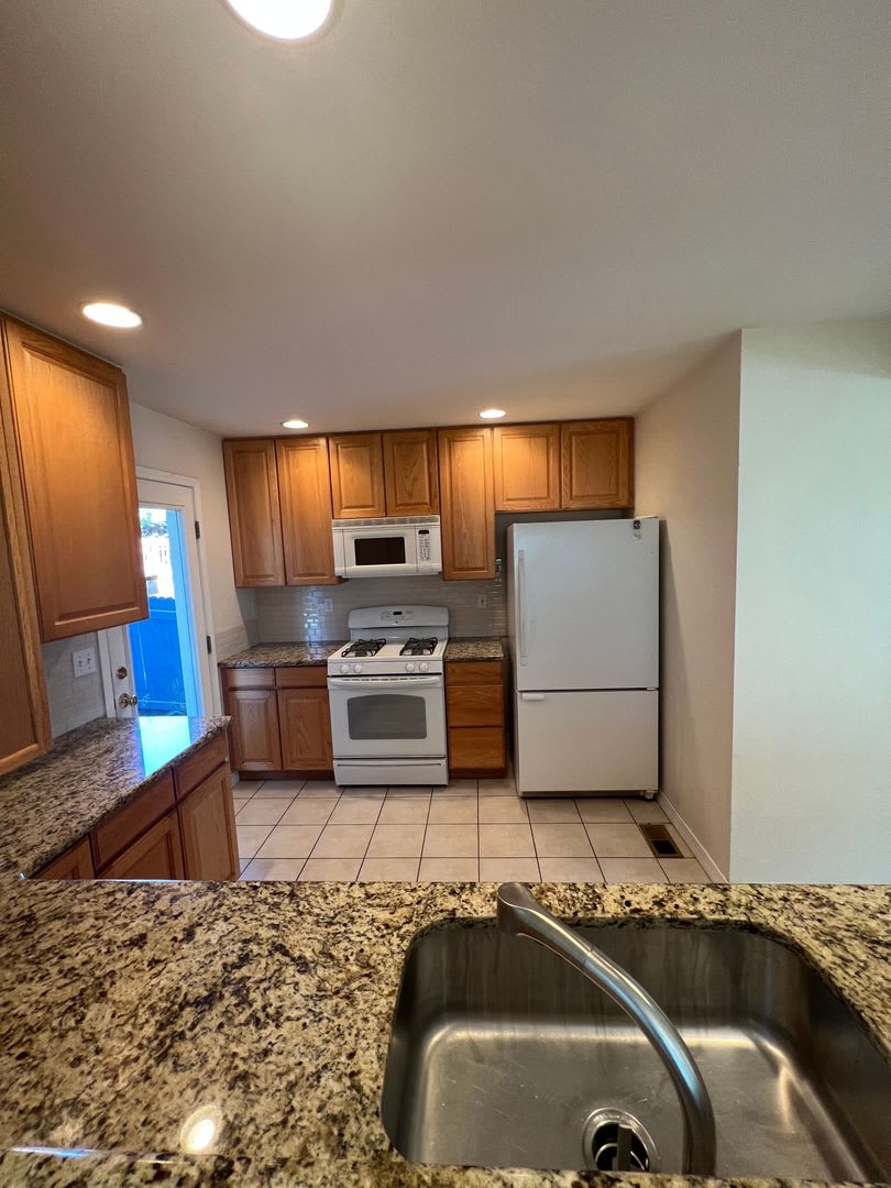 GORGEOUS 3 Bed 3 Bath Home In North Boulder – photo 5