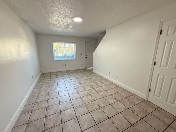 137 Garden Drive – photo 5