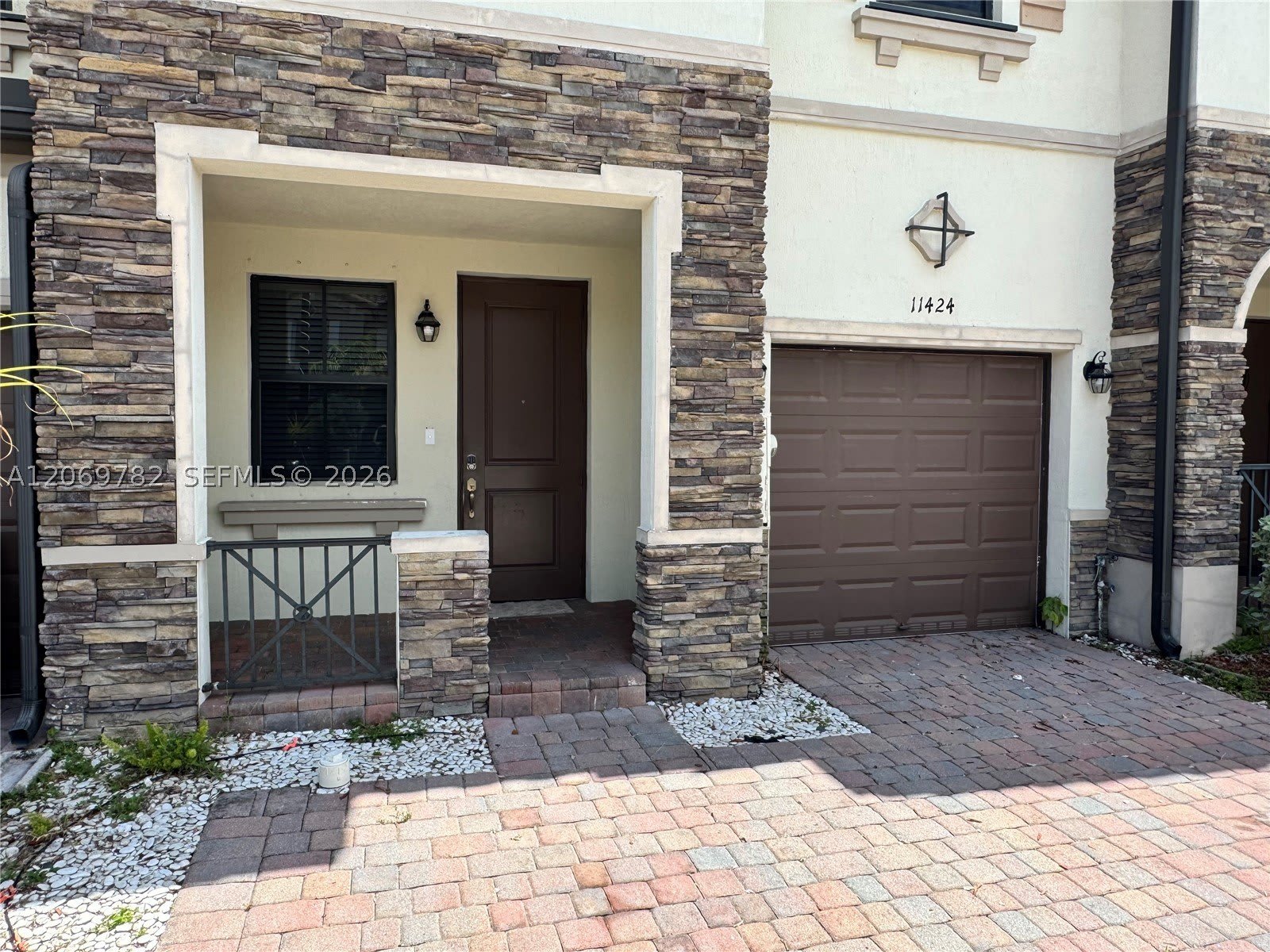 11424 SW 252nd St – photo 3