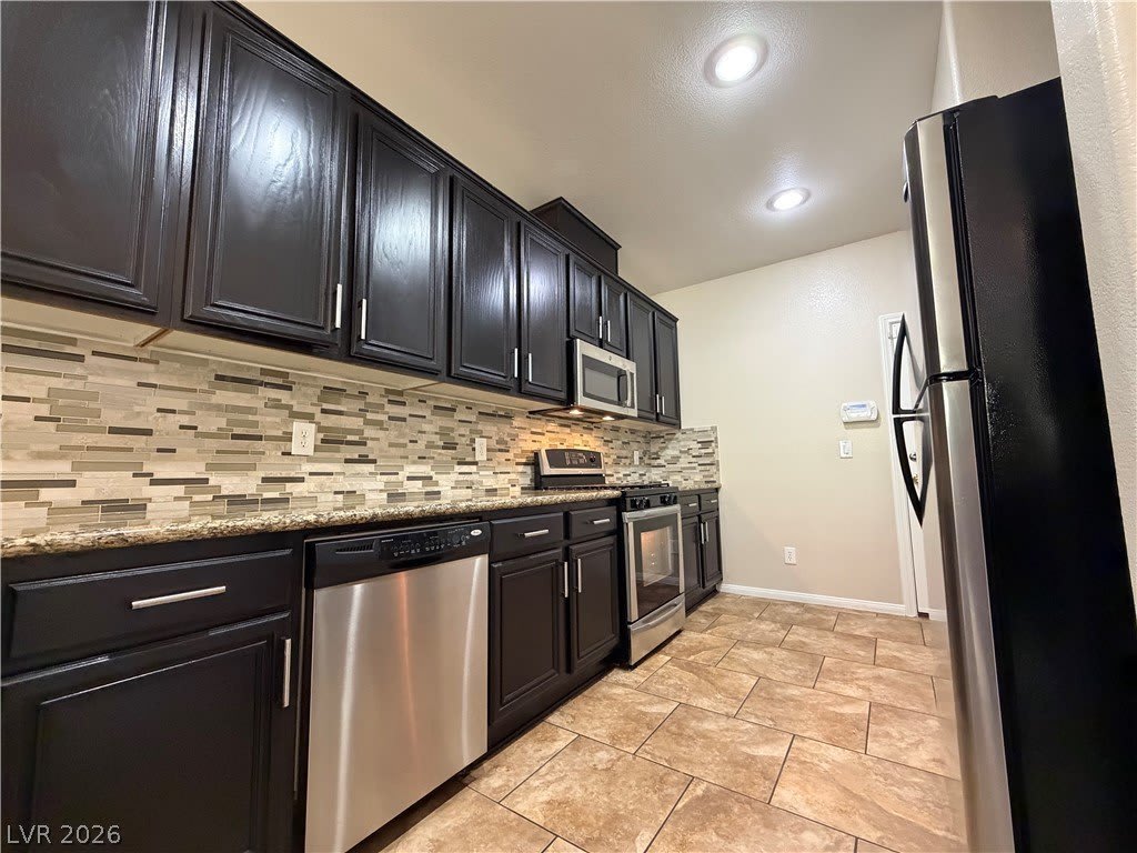 8361 Spruce Bay Avenue – photo 5