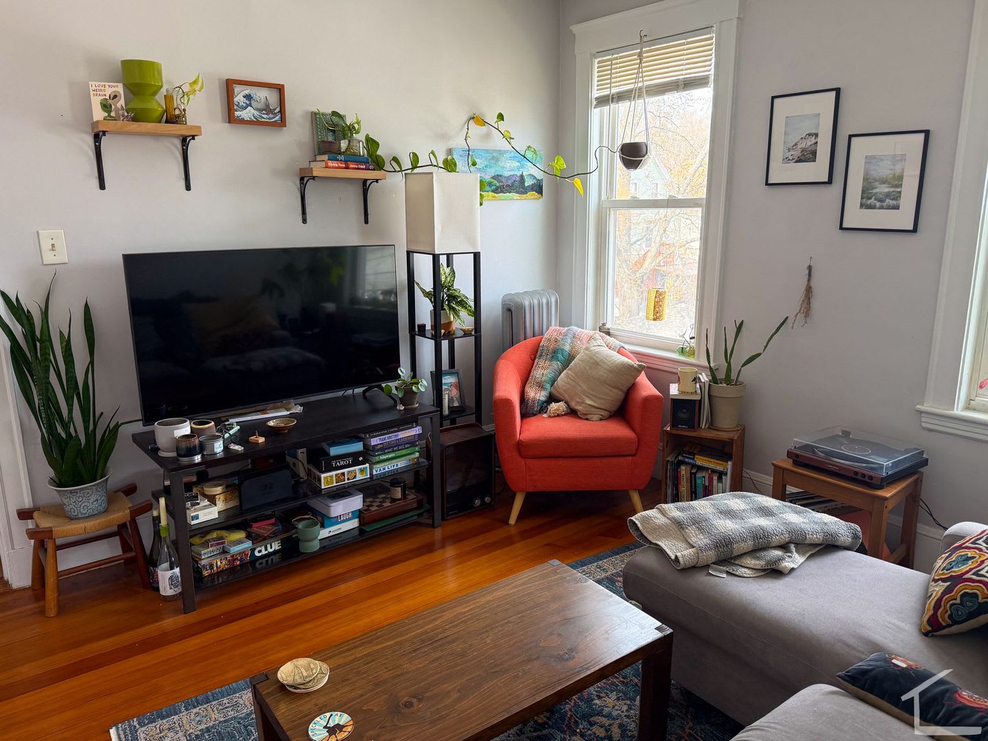 Beautiful Sunny Brighton 3-Bed w/ Parking – photo 3