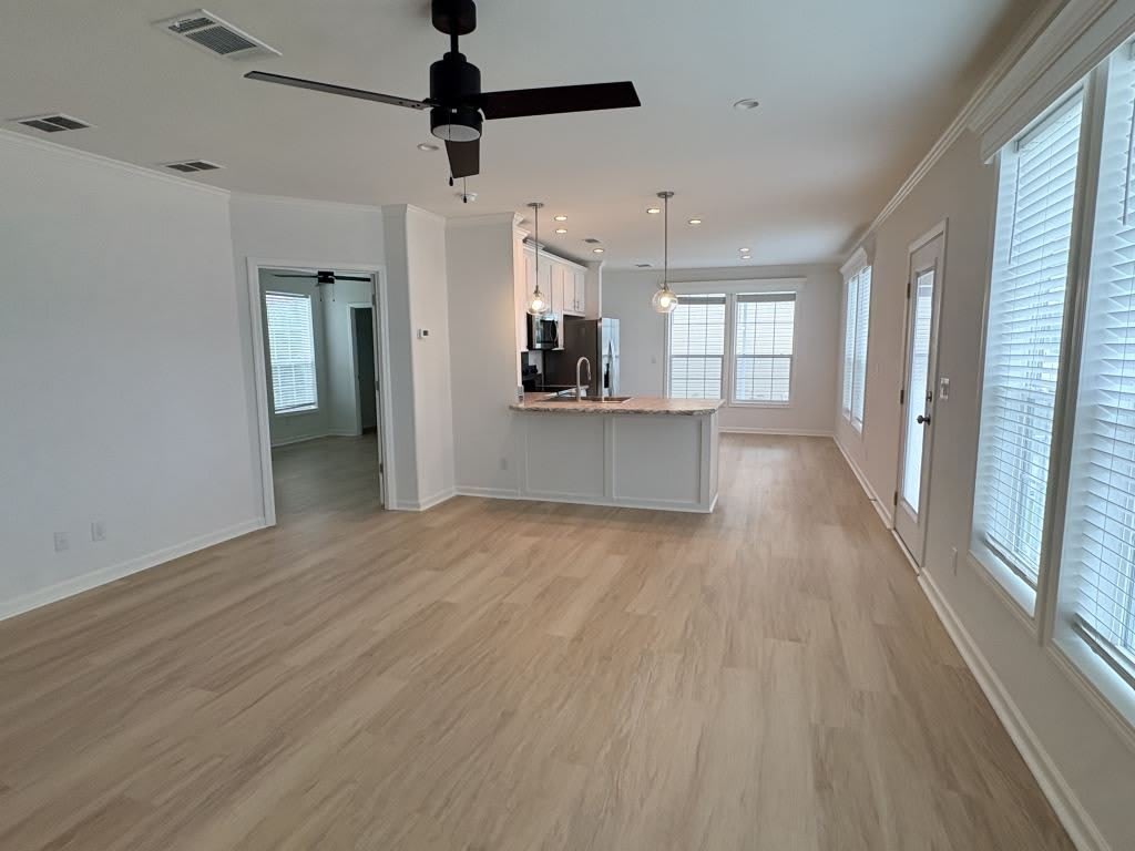 1646 Voyager Drive – photo 5