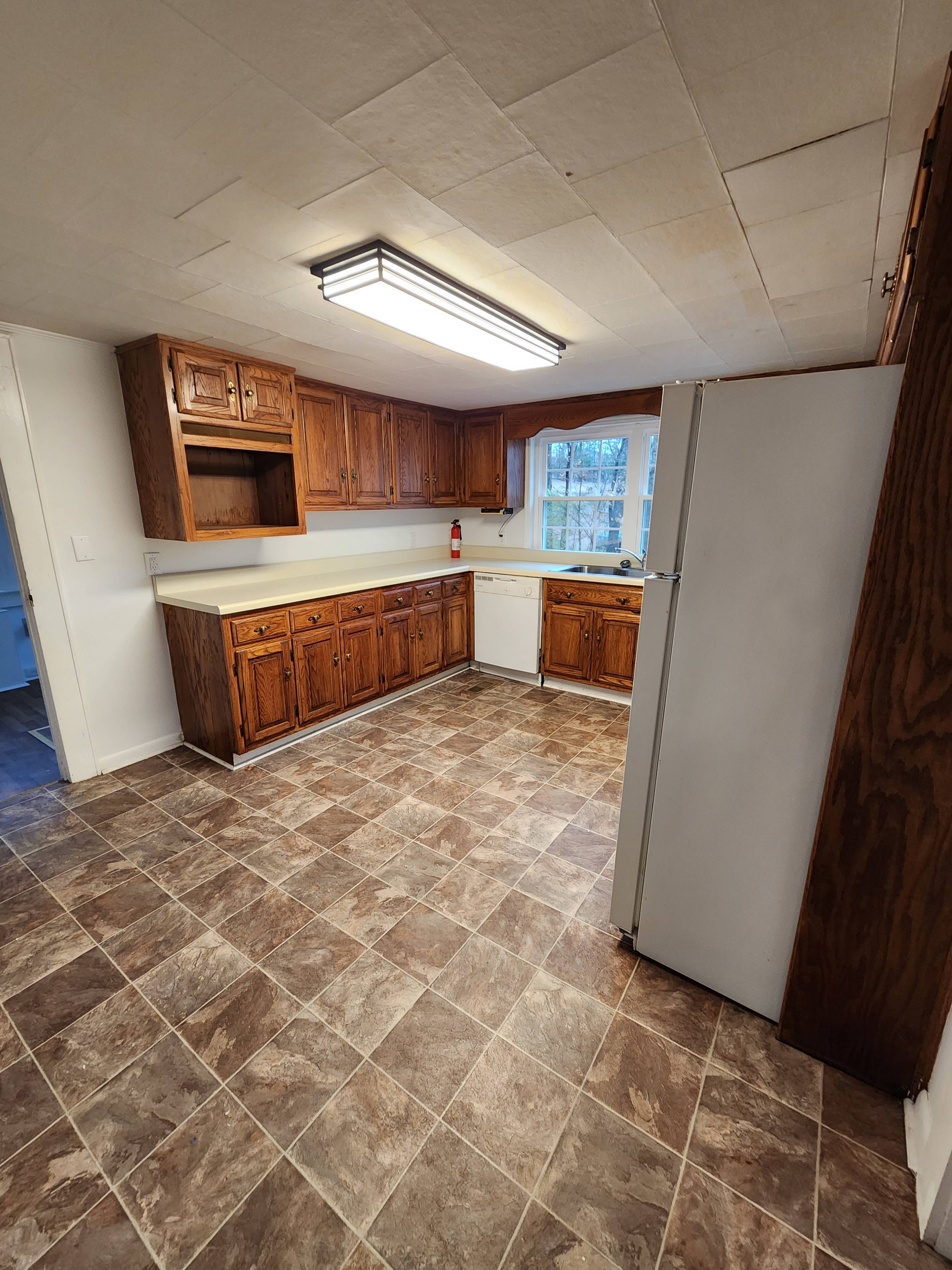 2000 Oxnard Rd – photo 2