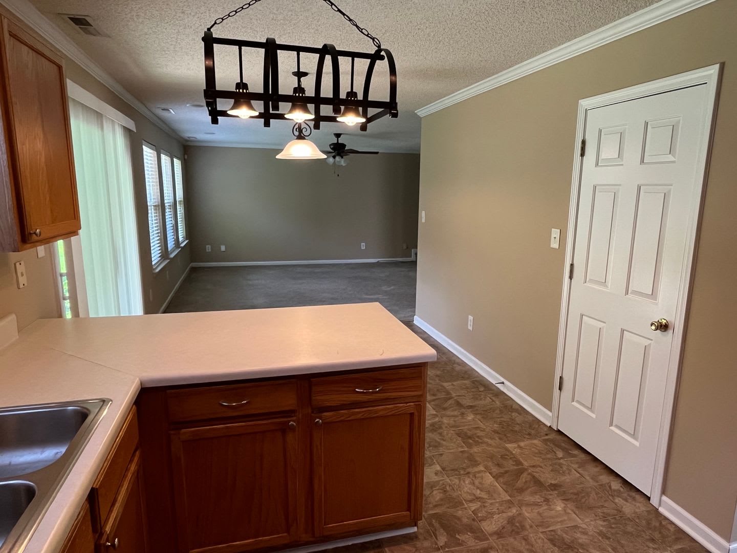 Coming Soon Spacious 4 Bed 2 5 Bath Home In Back Creek Chase – photo 5
