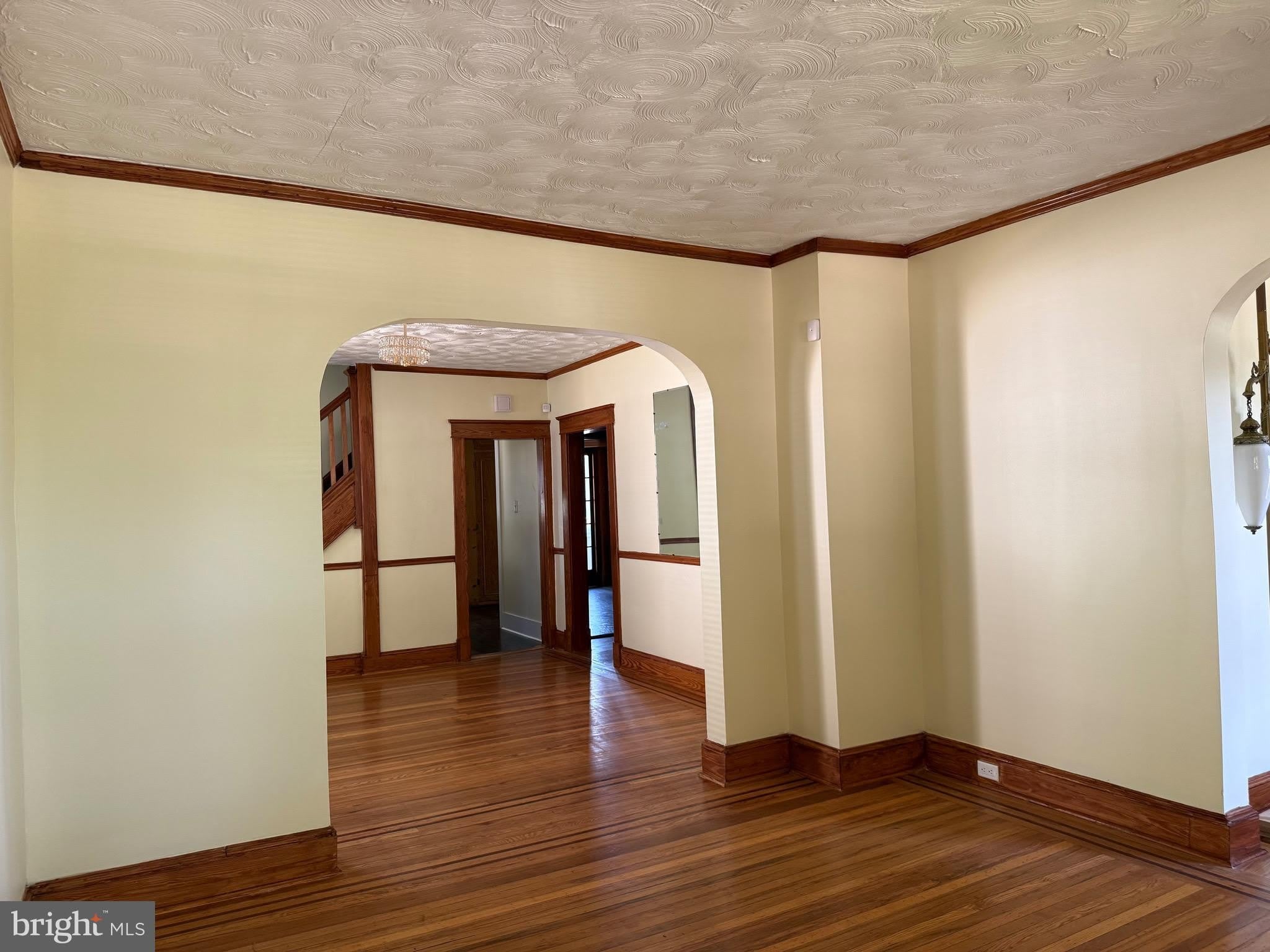 4007 BATEMAN Avenue – photo 3