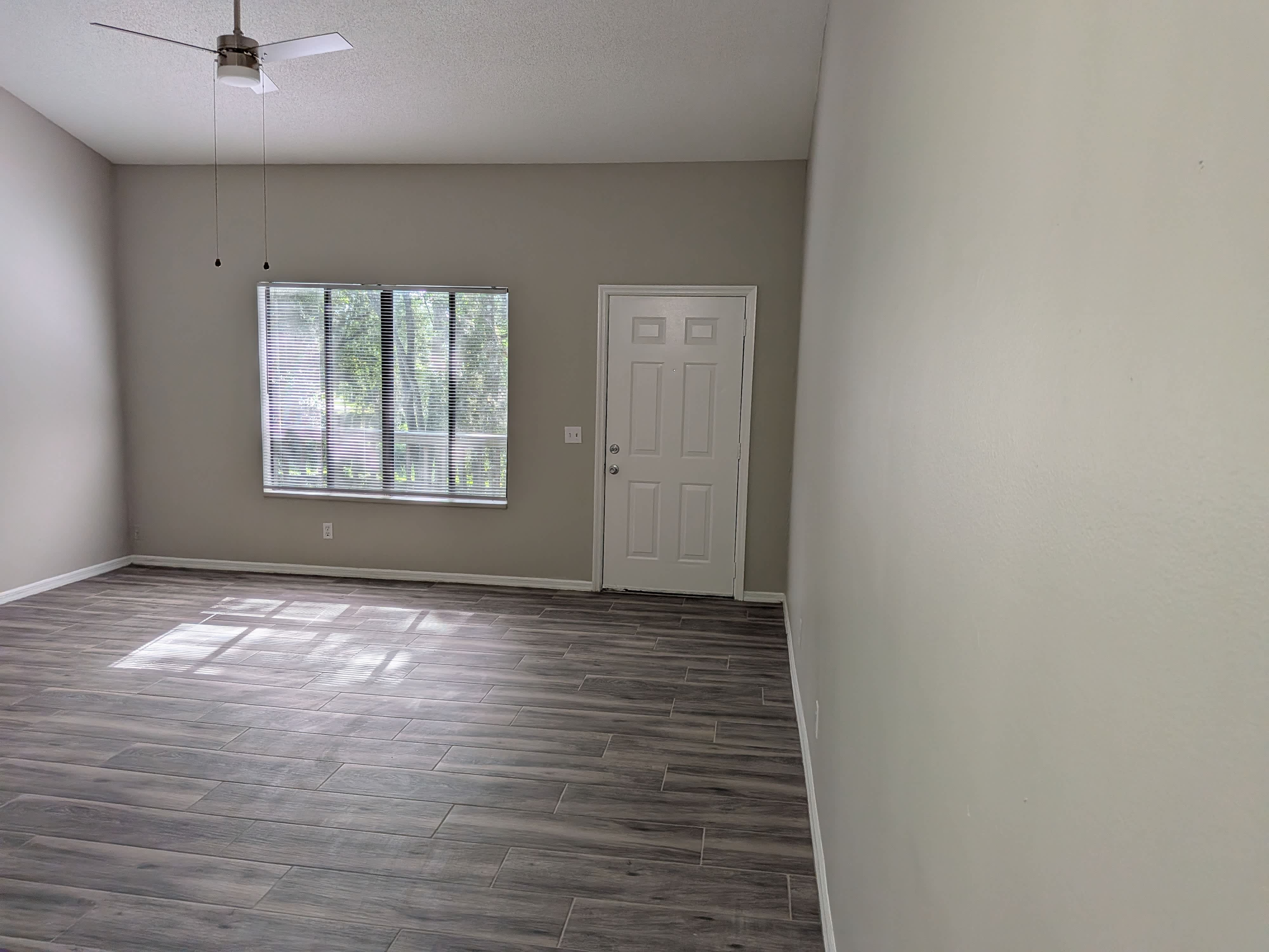 1020 Howell Ave – photo 2